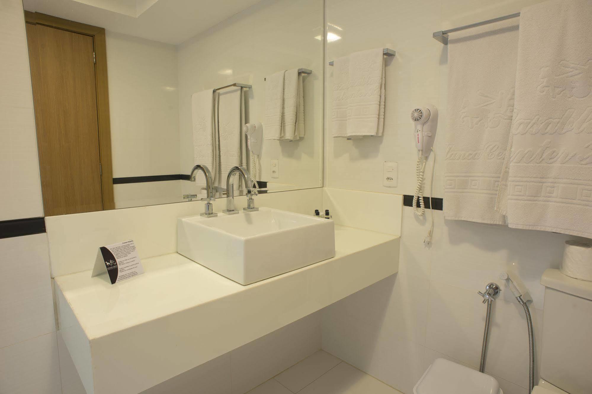 Casablanca Center Hotel Petrópolis エクステリア 写真